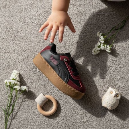 اسود مع خمري